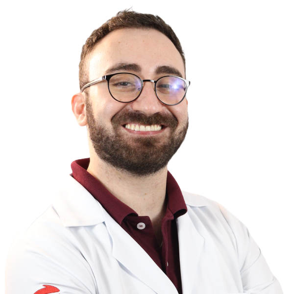 Dr. Mateus Cavarzan